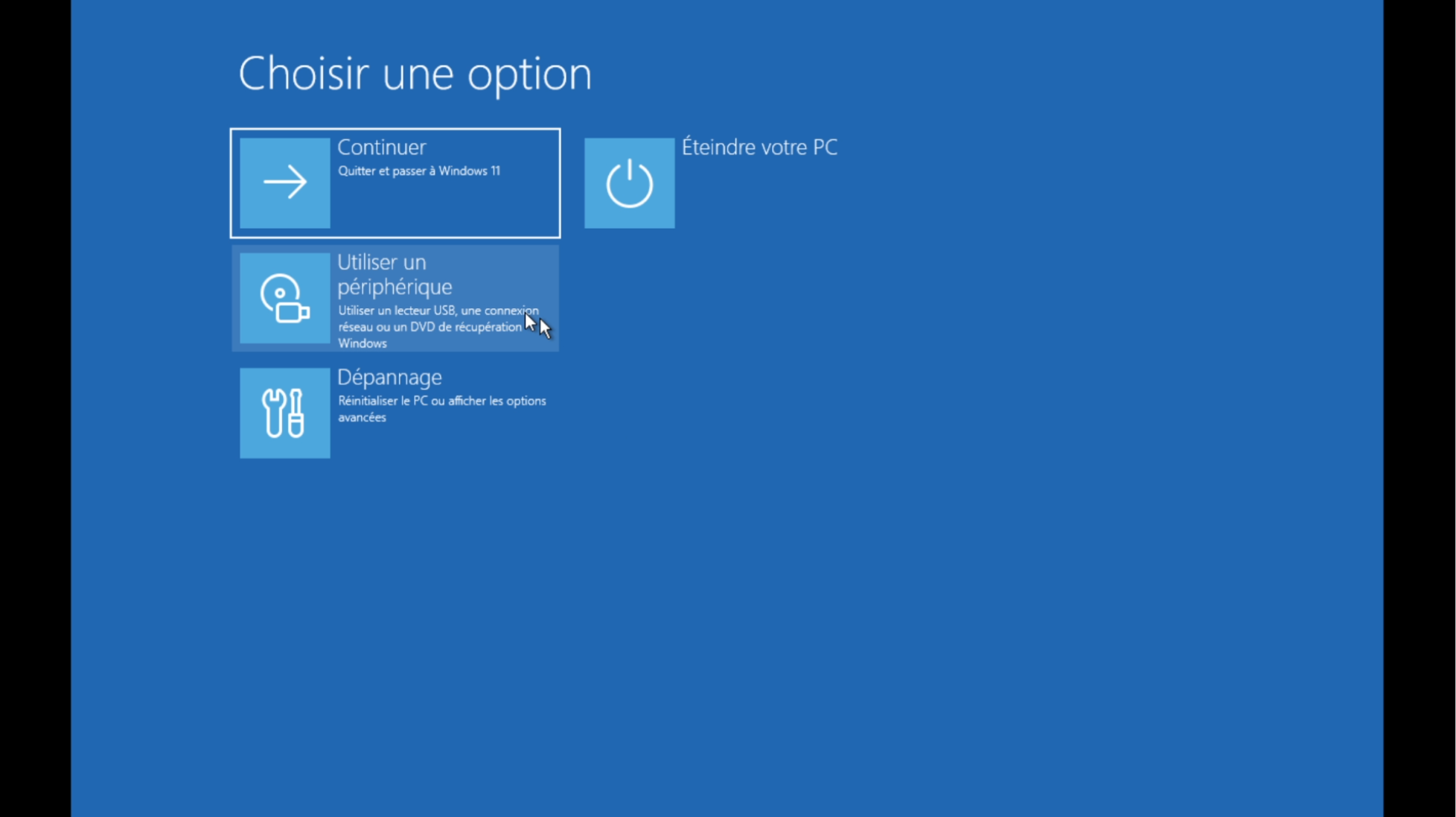 Écran Windows avec l'option Utiliser un périphérique pour sélectionner la clé USB